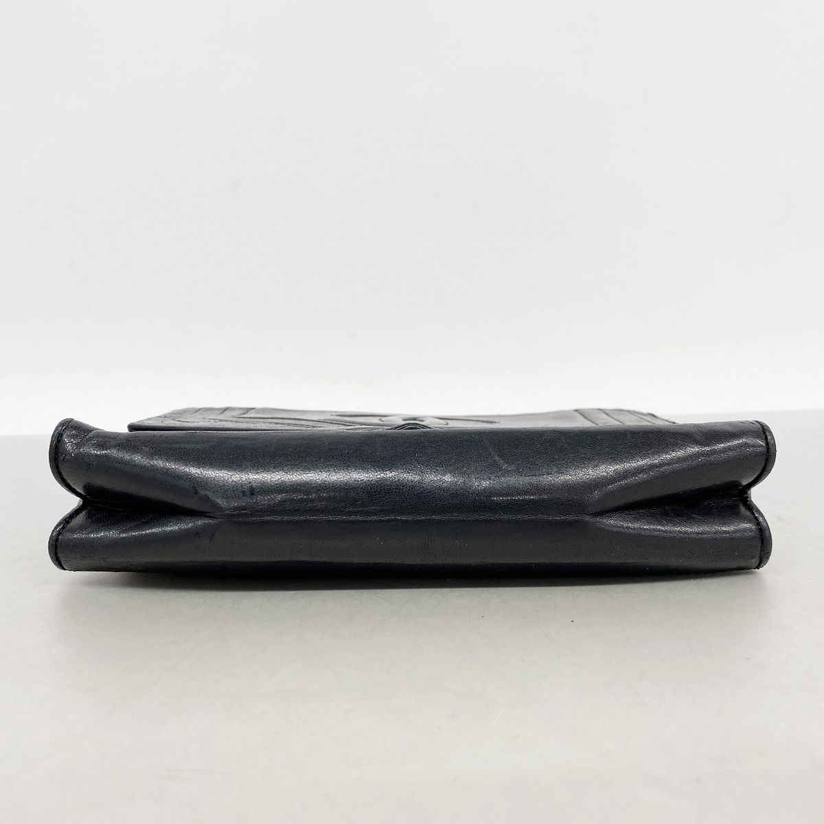 Chanel Shoulder Bag Lambskin Black Gold — view 3