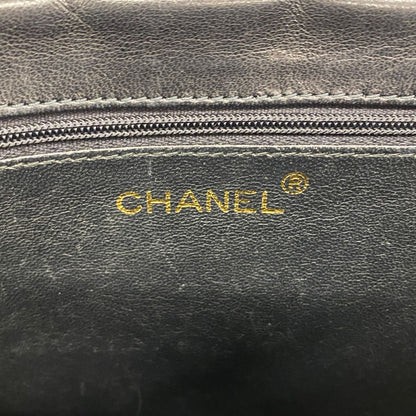 Chanel Shoulder Bag Lambskin Black Gold — view 5