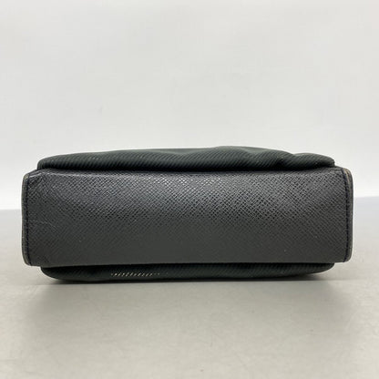 Louis Vuitton Shoulder Bag Taiga Sayan Ardoise — view 3
