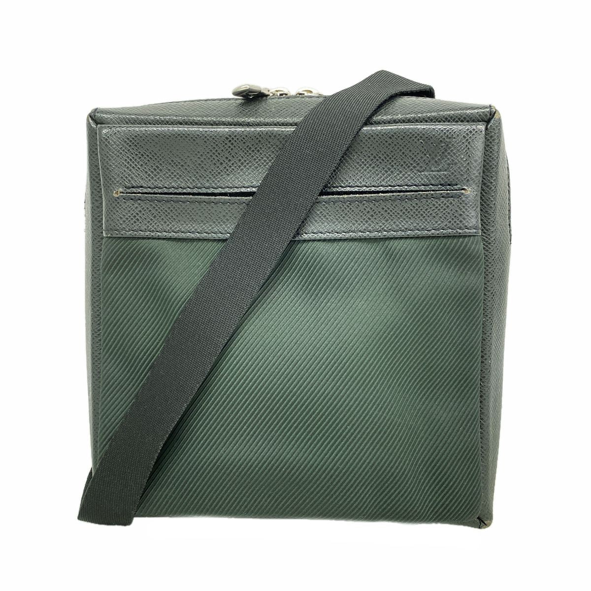 Louis Vuitton Shoulder Bag Taiga Sayan Ardoise