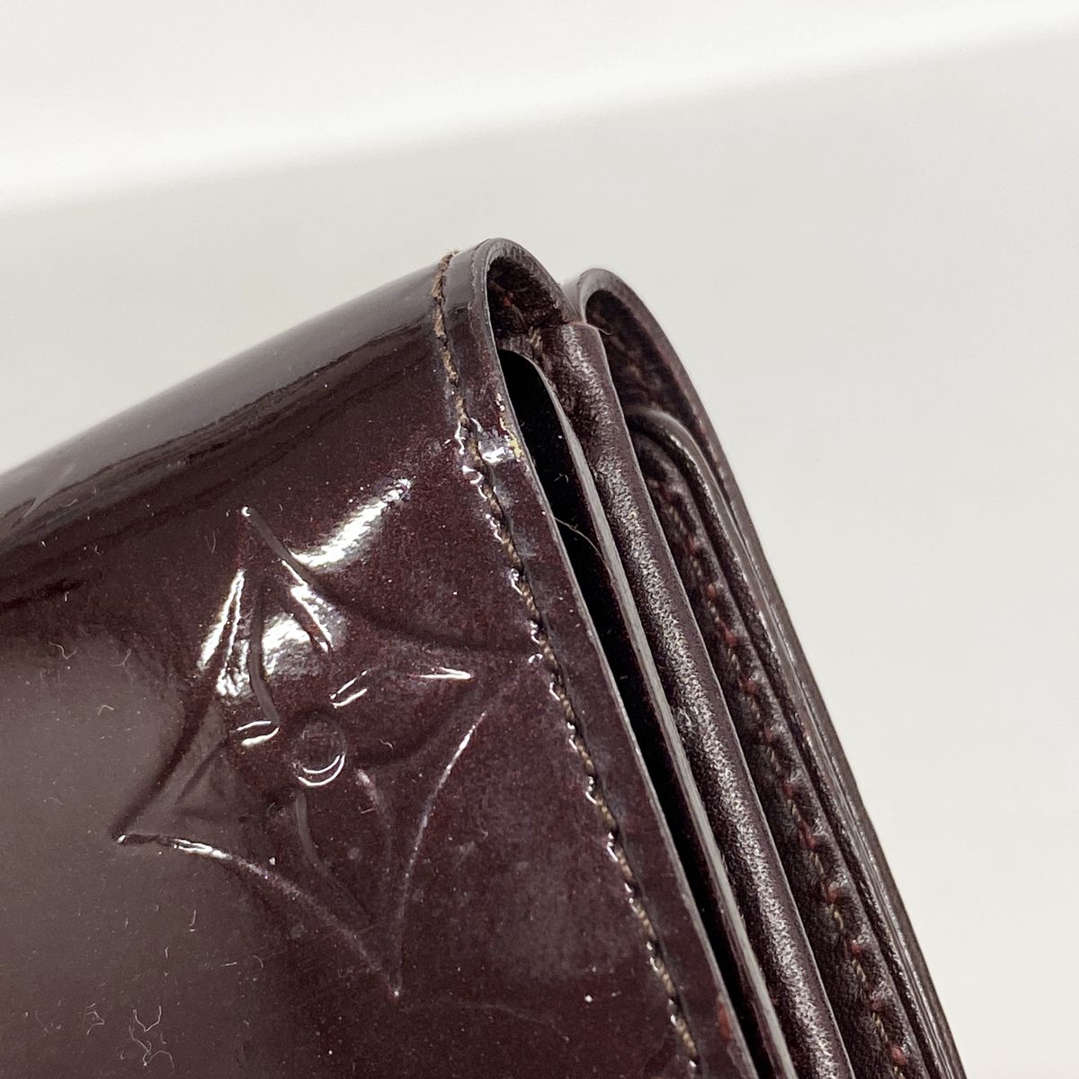 Louis Vuitton Wallet Vernis Portmonevier Cult Credit M Amaranto