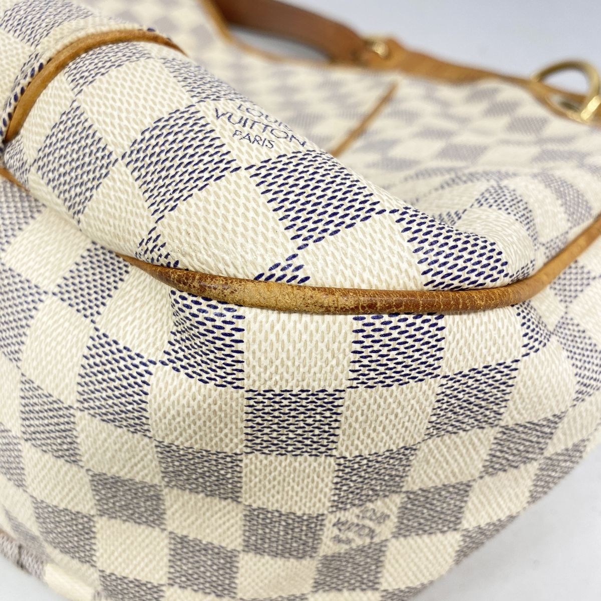 Louis Vuitton Shoulder Bag Damier Azur Galleria PM White — view 6