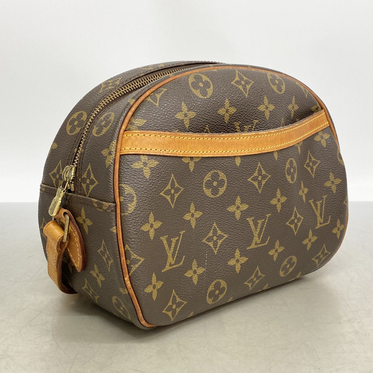 Louis Vuitton Shoulder Bag Monogram Blois Brown — view 2