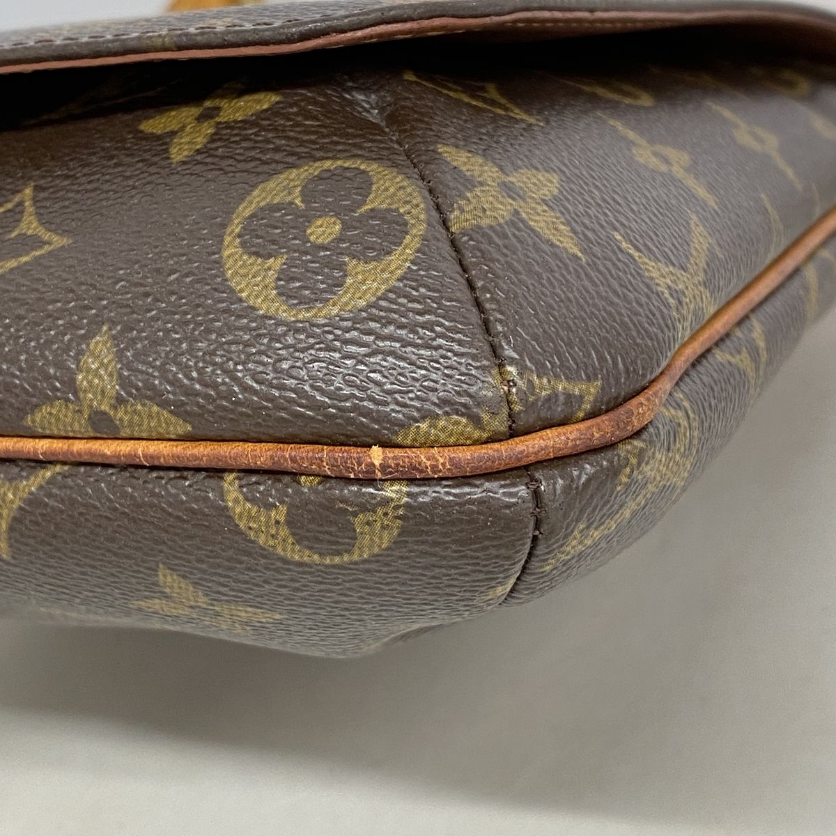Louis Vuitton Shoulder Bag Monogram Musette Salsa Long Strap Brown — view 6