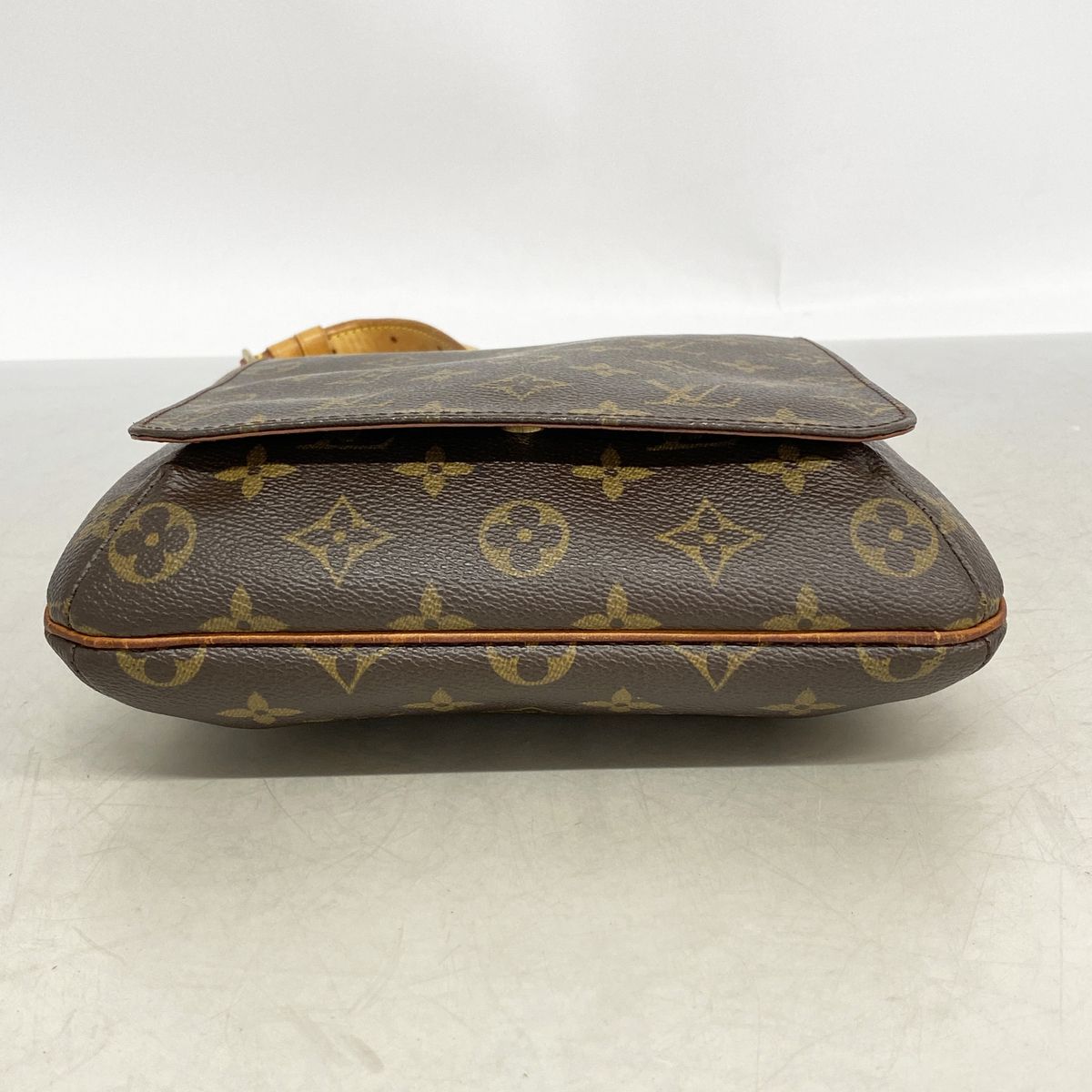 Louis Vuitton Shoulder Bag Monogram Musette Salsa Long Strap Brown — view 3