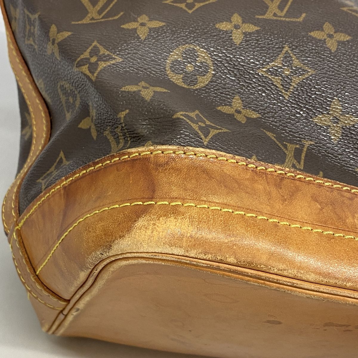 Louis Vuitton Shoulder Bag Monogram Noe Brown — view 6