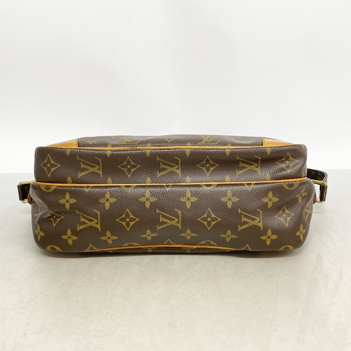 Louis Vuitton Shoulder Bag Monogram Nile Brown — view 3