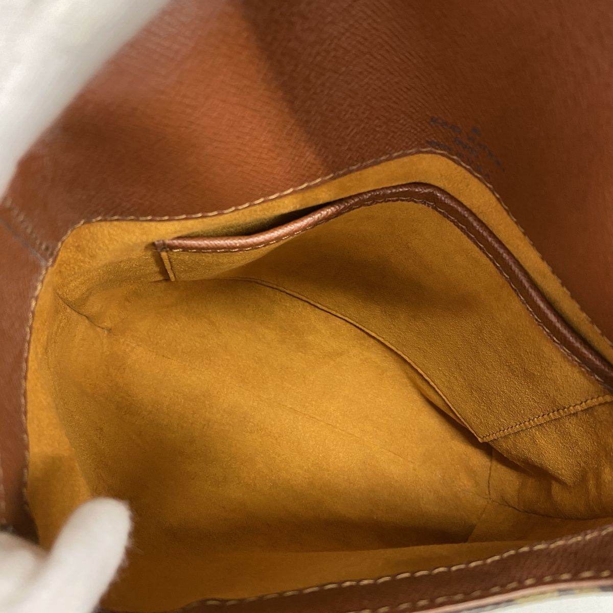 Louis Vuitton Shoulder Bag Monogram Musette Salsa Short Strap Brown — view 4