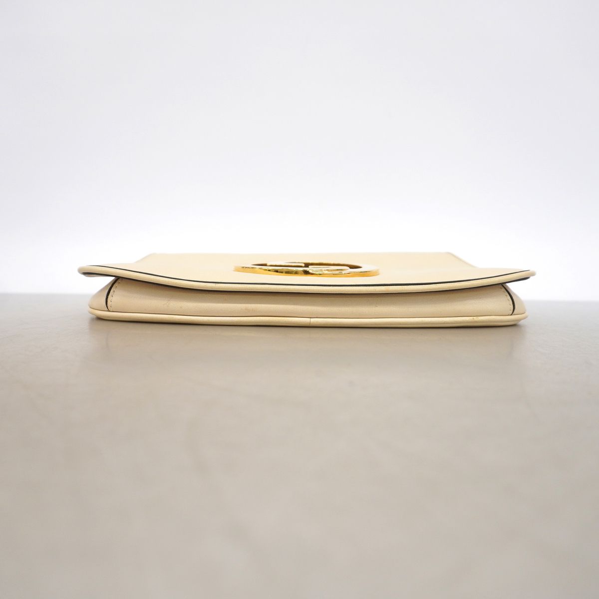 Gucci Shoulder Bag Blondie Leather Beige Gold — view 3