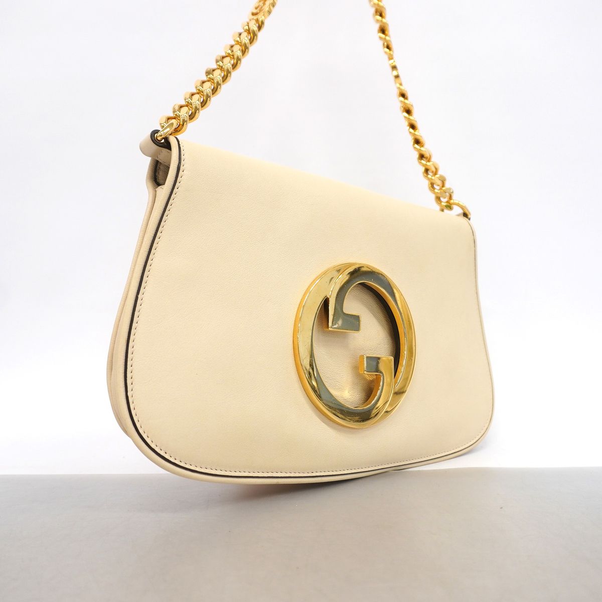 Gucci Shoulder Bag Blondie Leather Beige Gold — view 2