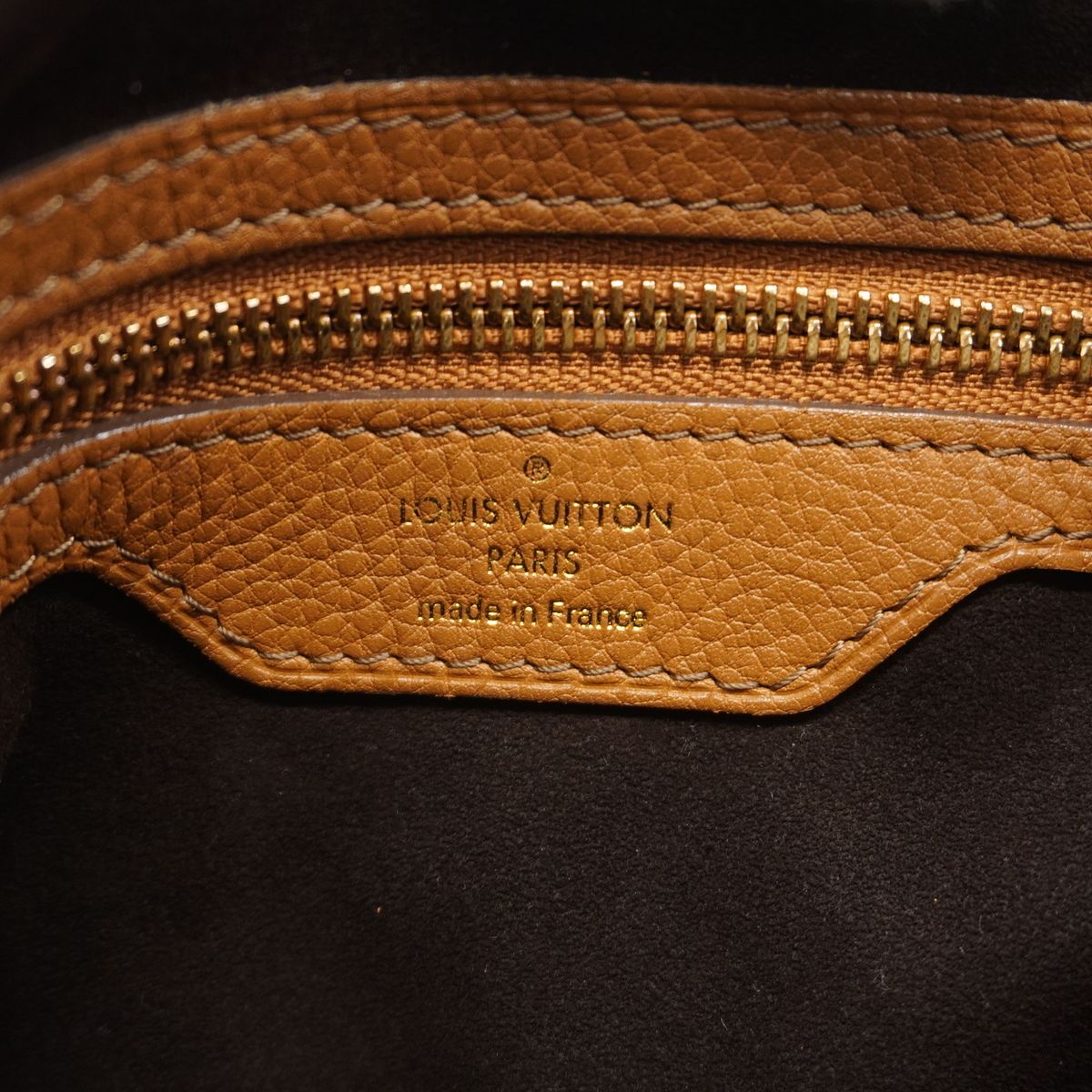 Louis Vuitton Handle Mahina Serene PM M Caramel Handbag — view 5