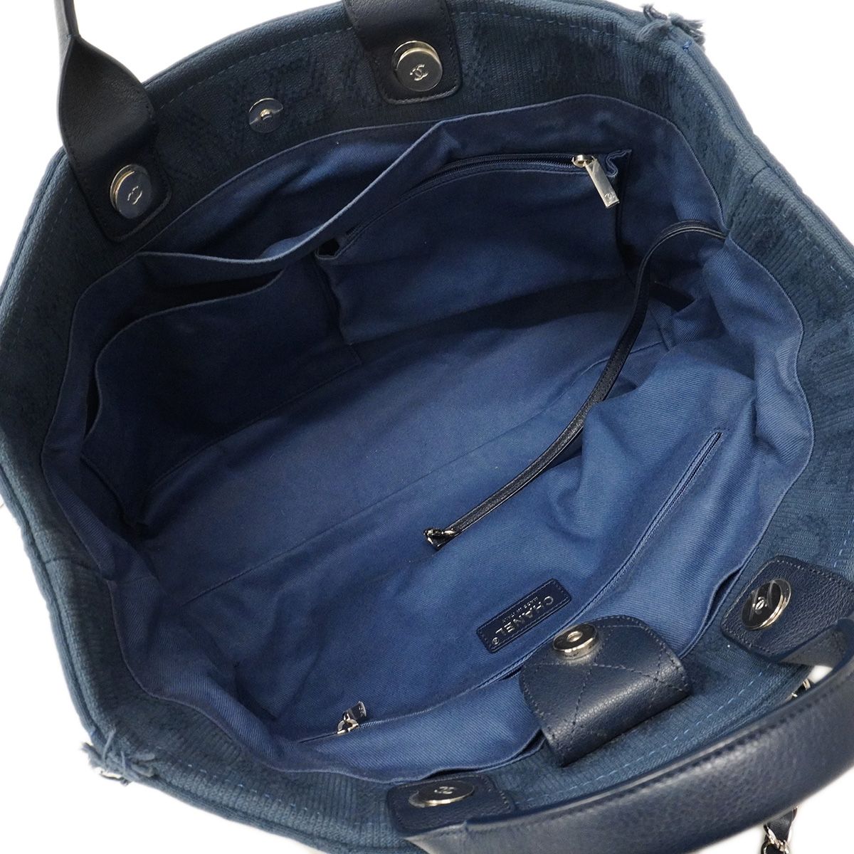 Chanel Chain Tote Bag Deauville Cotton Navy Silver 2-Way — view 4