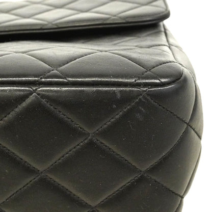 Chanel Shoulder Bag Maxi Quilted Black Gold — view 6