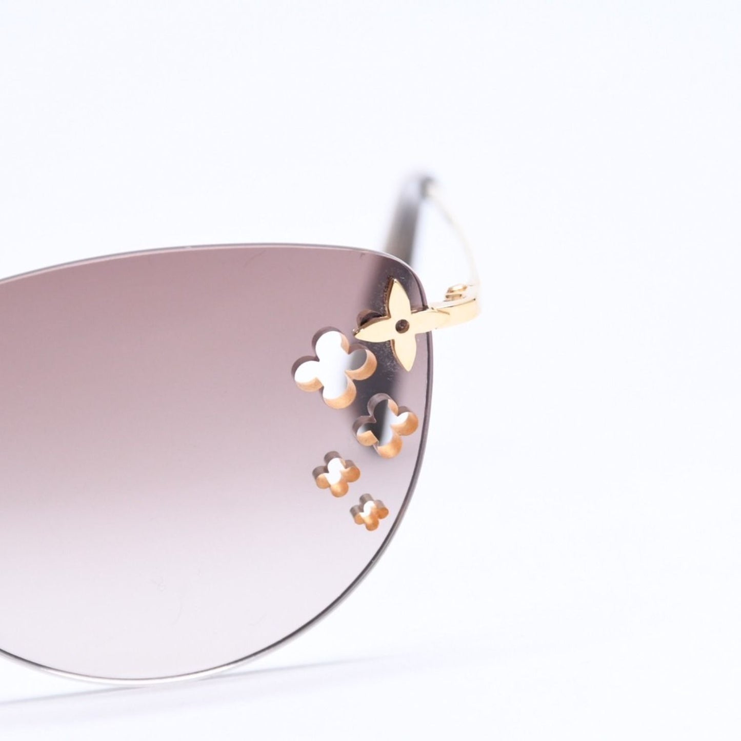 Louis Vuitton Desmayo Cat Eye Rimless Sunglasses Brown Monogram Flower Gold — view 7