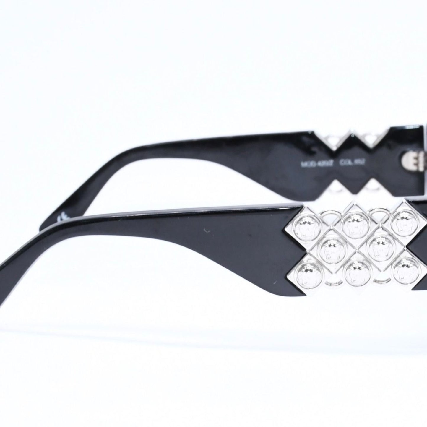 Versace Sunglasses Eyewear Medusa Black Silver — view 5