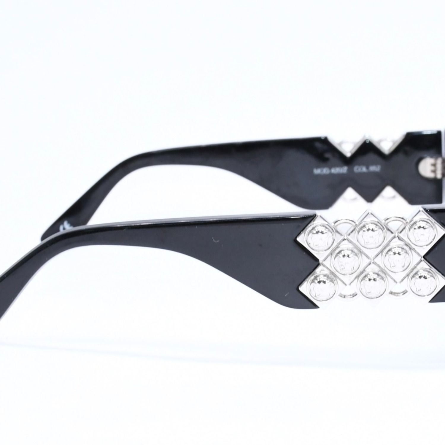 Versace Sunglasses Eyewear Medusa Black Silver — view 5