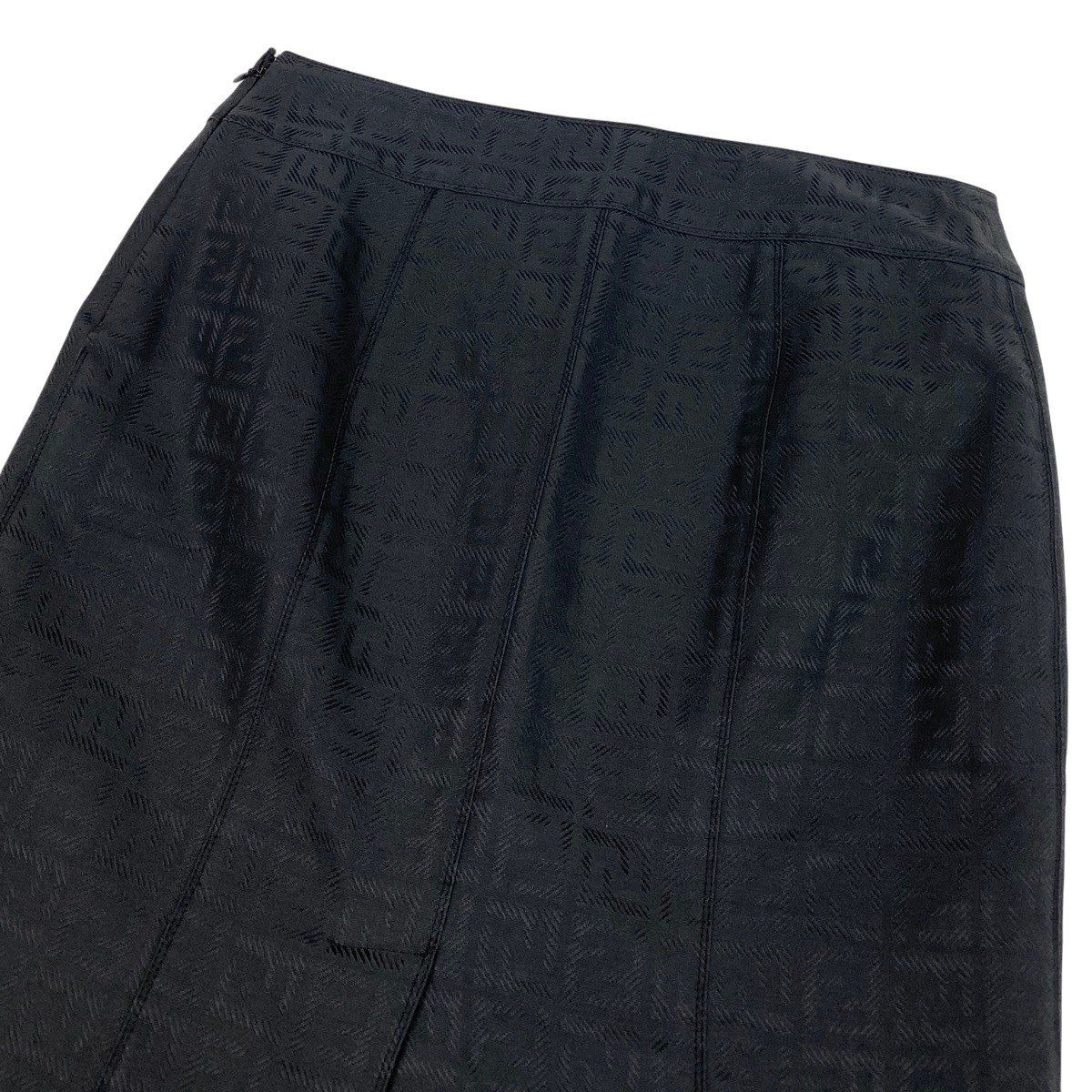 Fendi Ih 11 New in Zucca Pattern Tight Skirt Black 40 — view 5