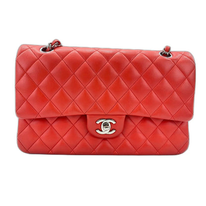 Chanel Shoulder Bag Quilted — view 2
