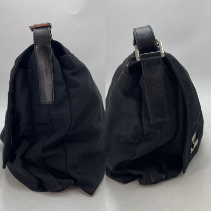 Gucci Shoulder Bag Vintage Nylon Black — view 5
