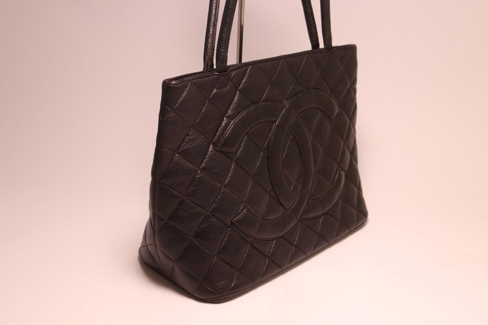 Chanel Reissue Tote Bag Caviar Leather — view 4