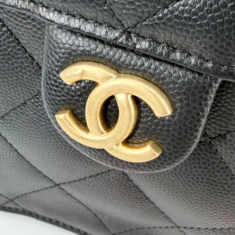 Chanel Shoulder Bag 25 Small Handle Chain CC Logo Caviar Leather Black Gold — view 7