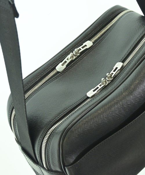 Louis Vuitton Shoulder Bag — view 7