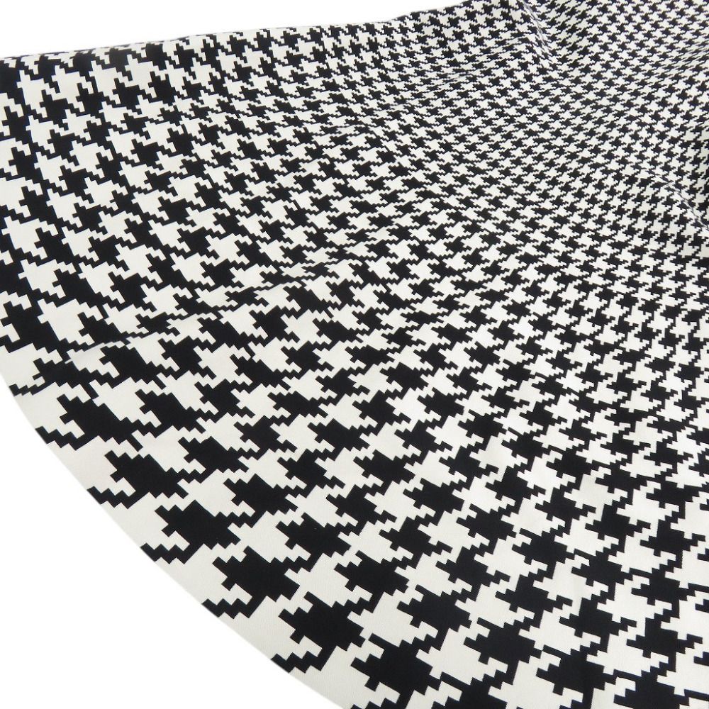 Dior Houndstooth Sleeveless Flare Knit Cotton White Black Dress 36 — view 5