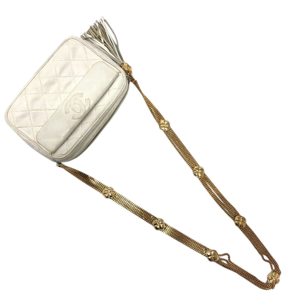 Chanel Shoulder Bag CC Logo Lambskin White — view 6