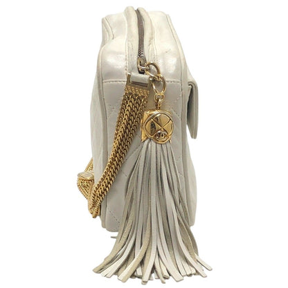Chanel Shoulder Bag CC Logo Lambskin White — view 3