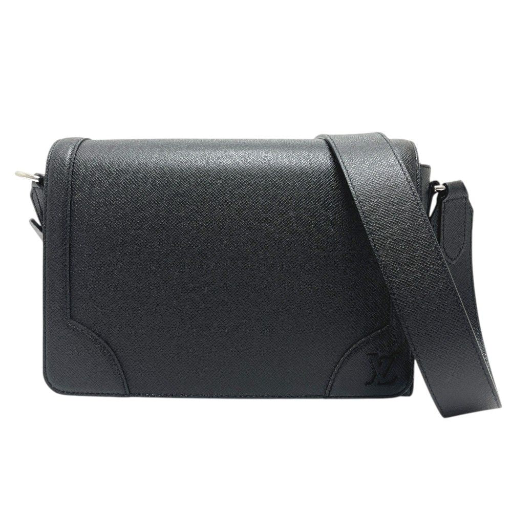 Louis Vuitton Shoulder Bag New Flap Messenger M Taiga Leather Noir Black