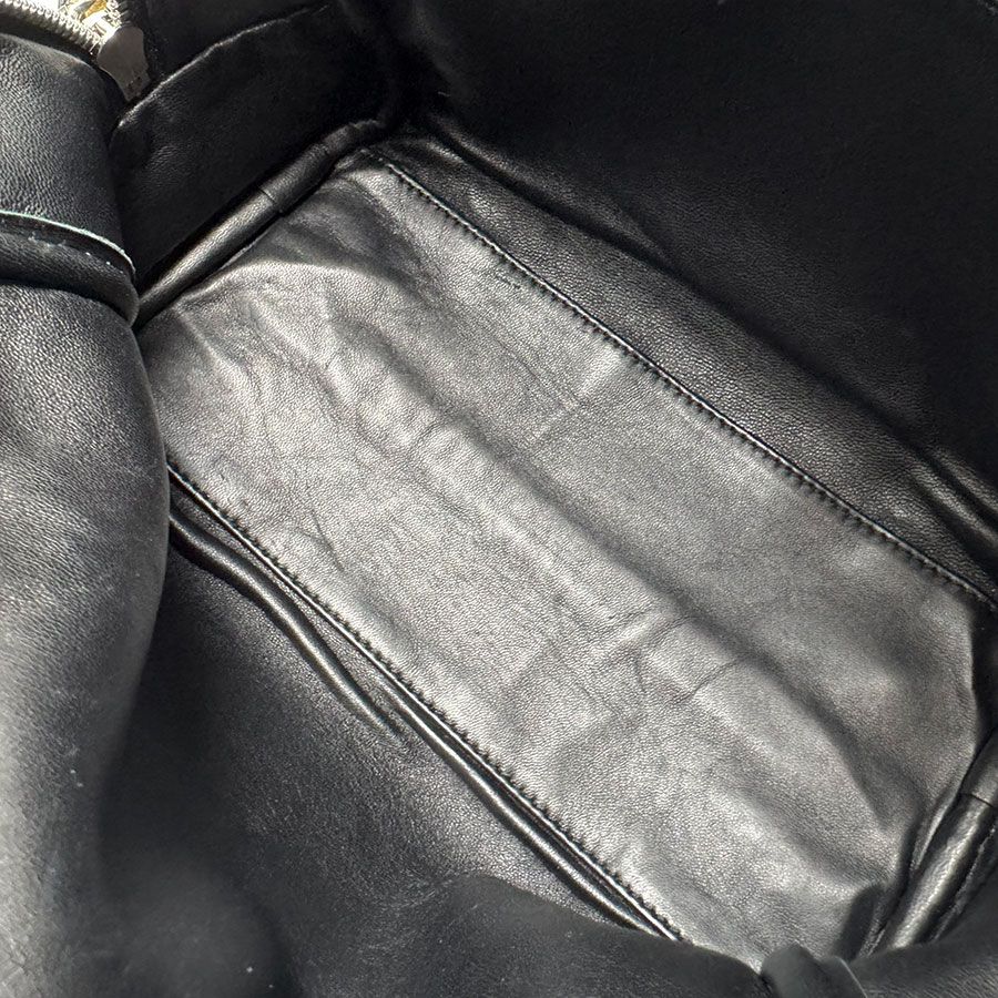 Loewe Shoulder Bag Handle Amazona 23 — view 5