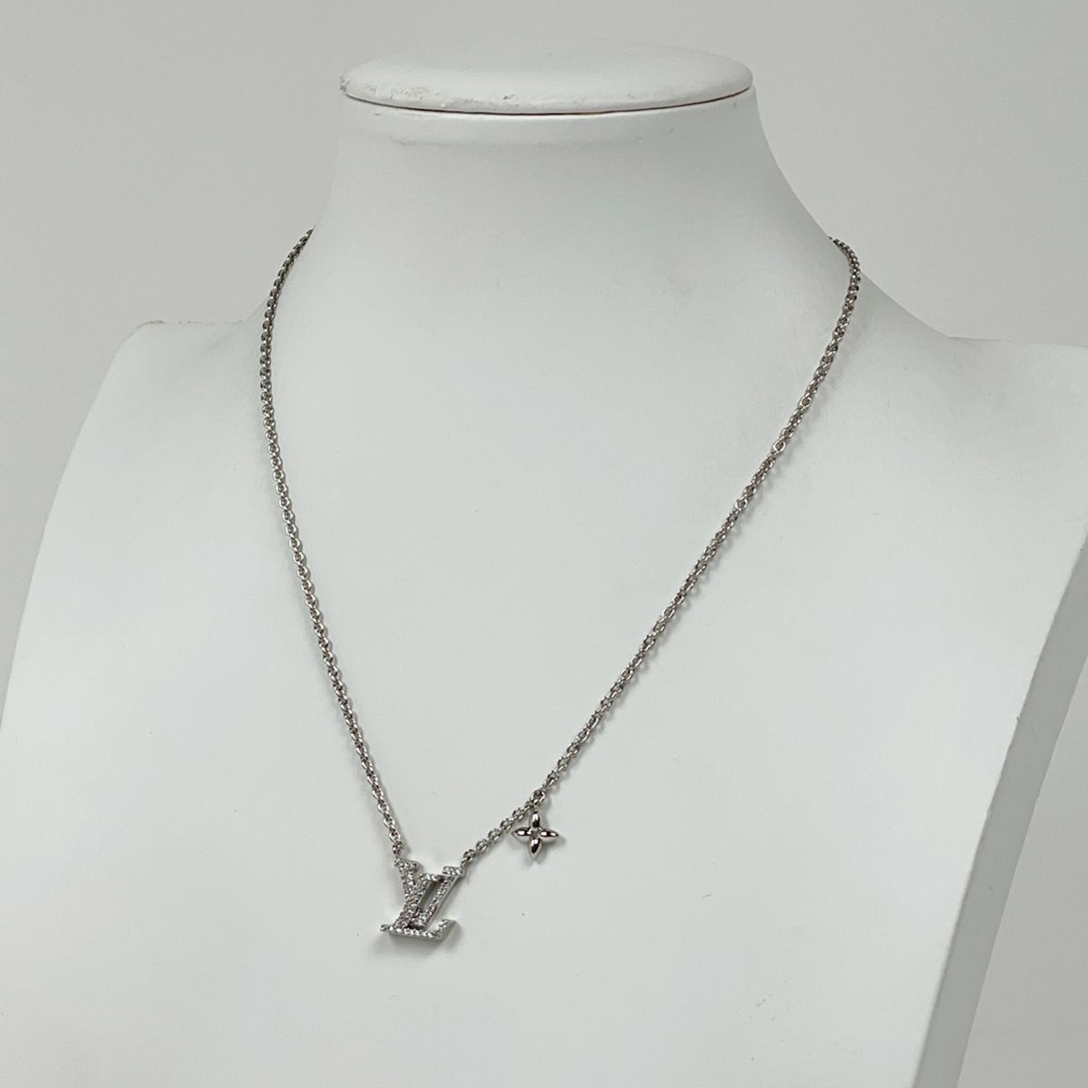 Louis Vuitton Necklace LV Iconic Silver Rhinestone — view 4
