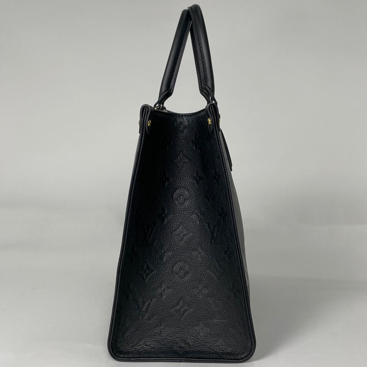 Louis Vuitton On The Go MM Handle 2-Way Shoulder Bag Monogram Empreinte Noir — view 4