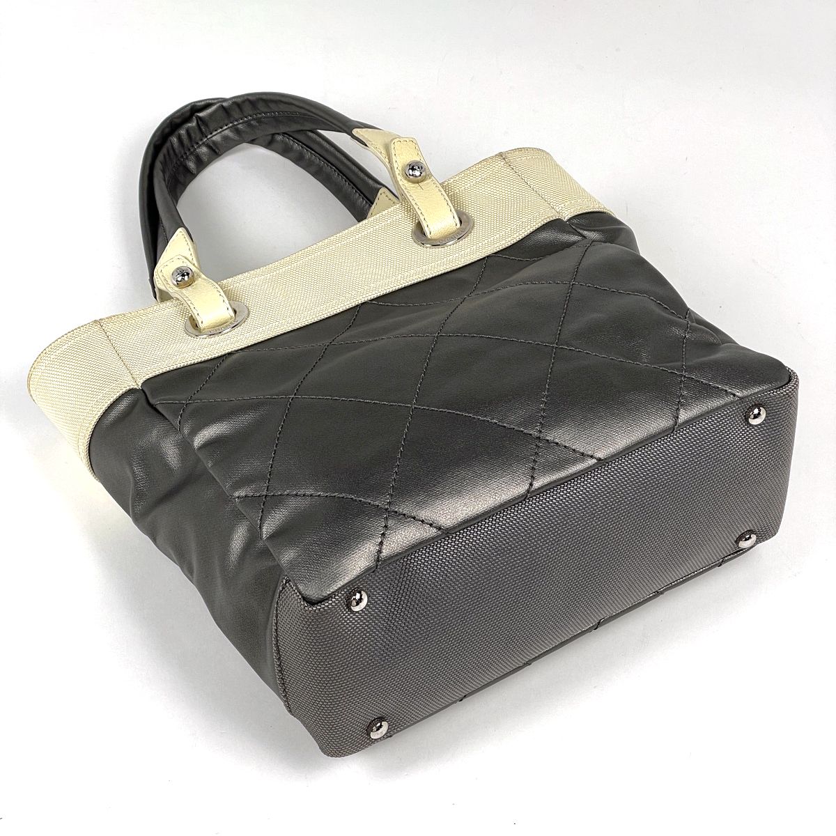 Chanel Tote Bag Paris Biarritz PM CC Logo Handle Gray Ivory — view 2
