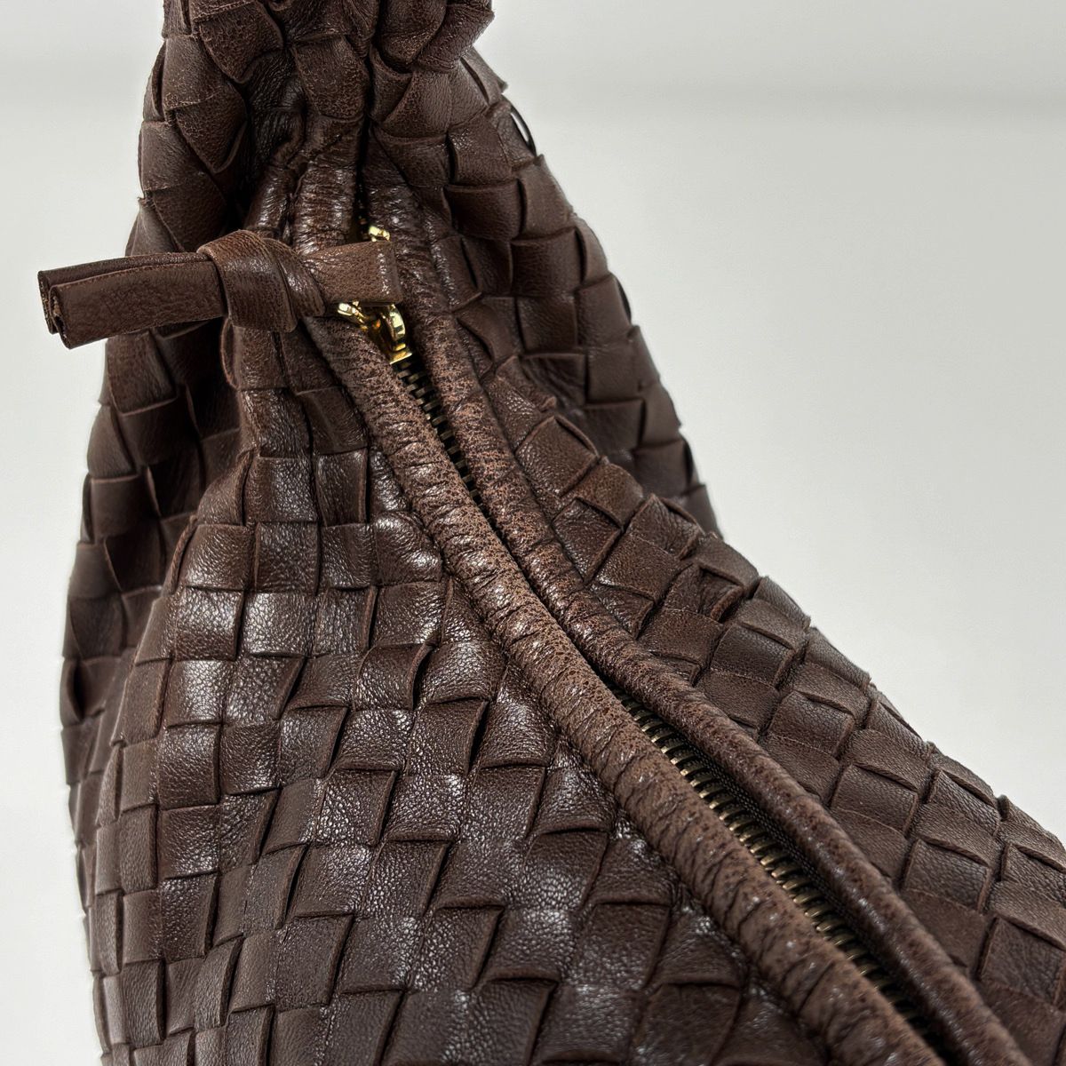 Bottega Veneta Shoulder Bag Intrecciato Hobo Leather Brown — view 5