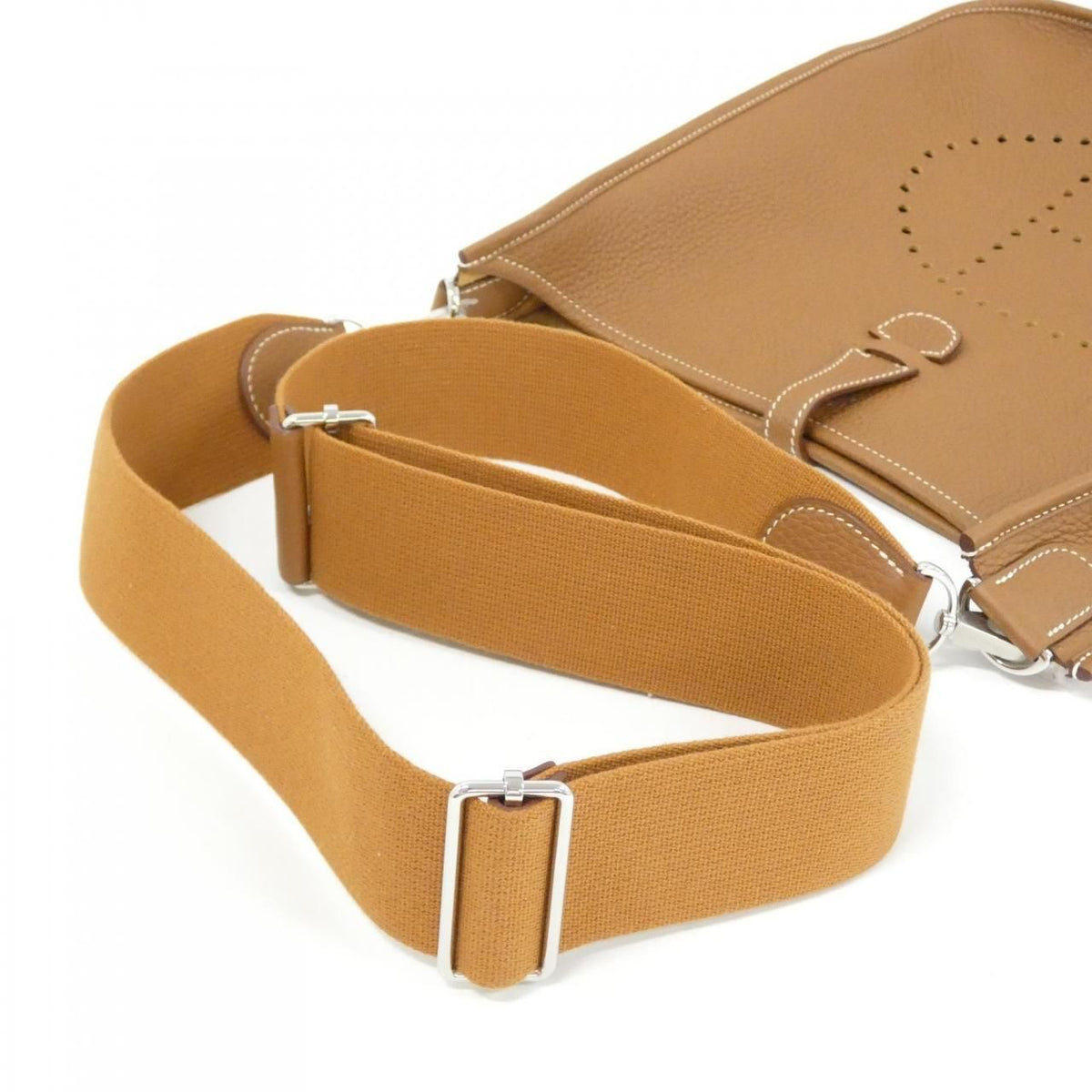 Hermes Evelyne 3 PM Shoulder Bag — view 5