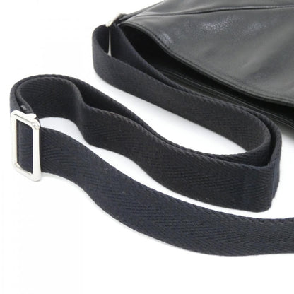 Saint Laurent Hamptons Shoulder Bag — view 6