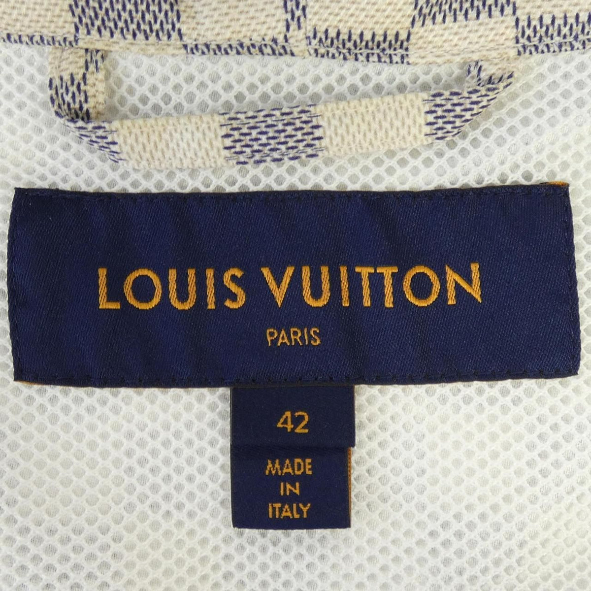 Louis Vuitton Damier Azur Coat — view 5