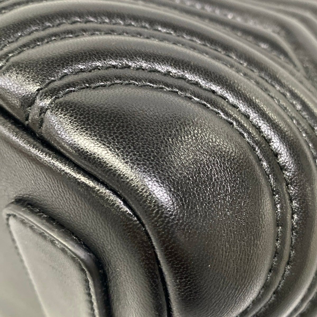 Gucci Shoulder Bag GG Marmont Black Chain 2-Way Quilted Leather — view 6