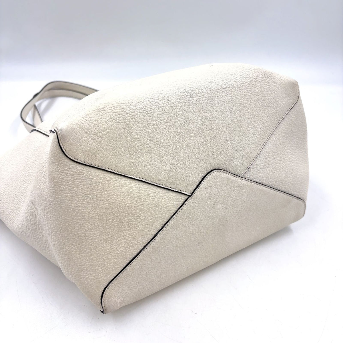 Prada Vitello Phenix Calfskin White Tote Bag Silver — view 7