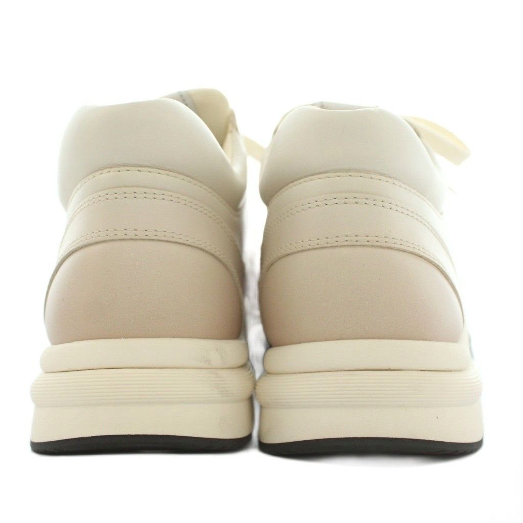 Chanel CC Logo Gradient Sneakers Low-Cut Thick Sole Beige — view 3