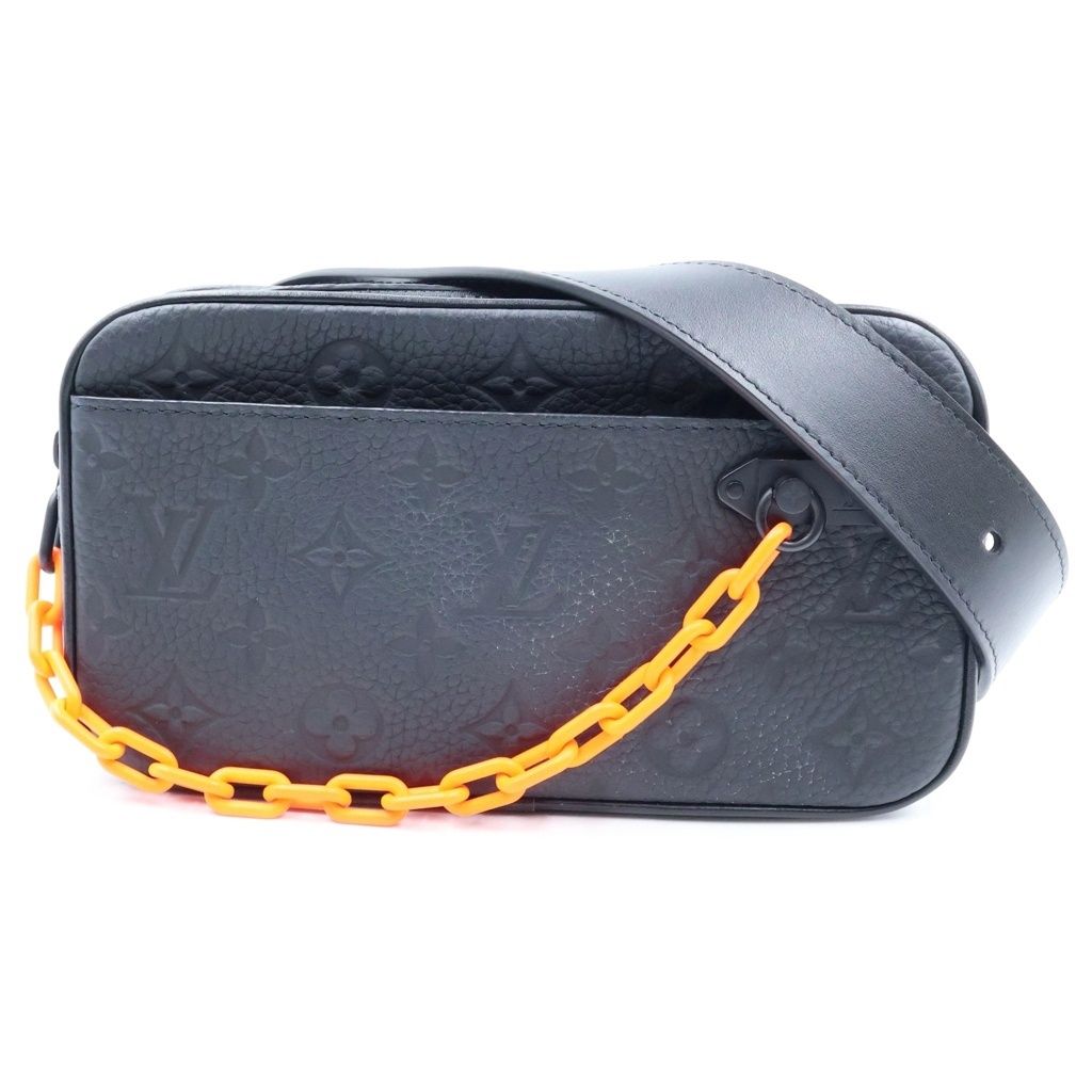 Louis Vuitton Taurillon Monogram Pochette Volga Waist Bag Noir Leather