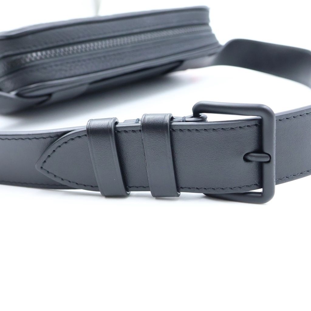 Louis Vuitton Taurillon Monogram Pochette Volga Waist Bag Noir Leather — view 6