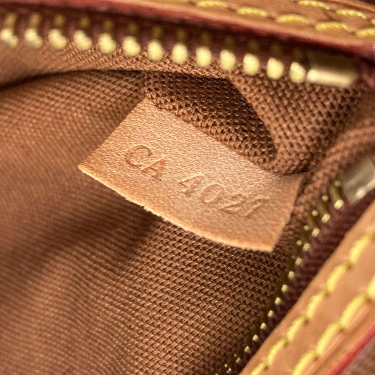 Louis Vuitton Batignolles Oriental Tote Bag Monogram Canvas — view 7
