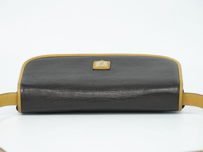 Celine Leather Shoulder Bag Pochette Black — view 5