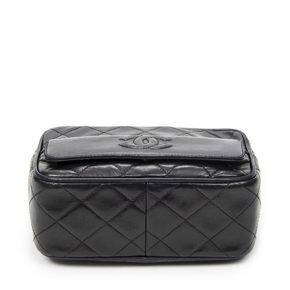Chanel CC Logo Fringe Chain Shoulder Bag Black Quilted Lambskin Leather — view 6
