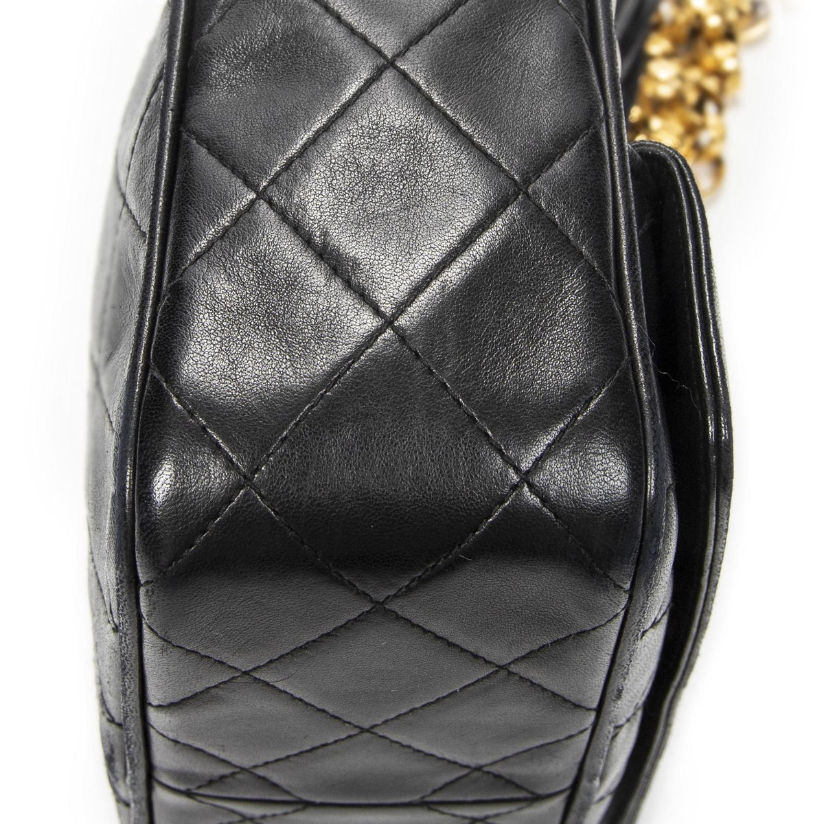 Chanel CC Logo Fringe Chain Shoulder Bag Black Quilted Lambskin Leather — view 7