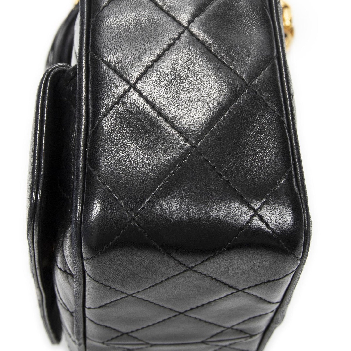 Chanel CC Logo Fringe Chain Shoulder Bag Black Quilted Lambskin Leather — view 8