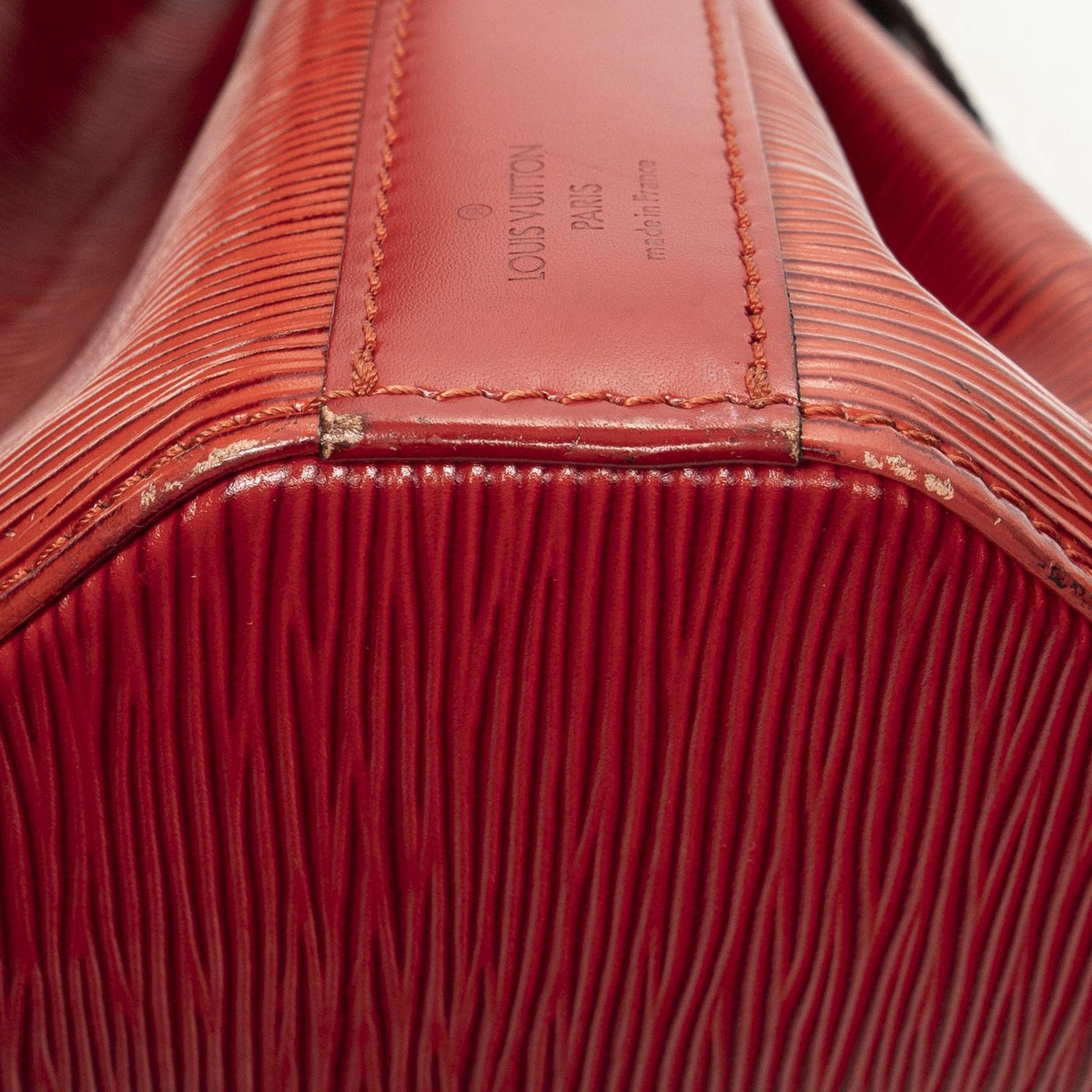 Louis Vuitton Sac Depaul Red Epi Shoulder Bag — view 8