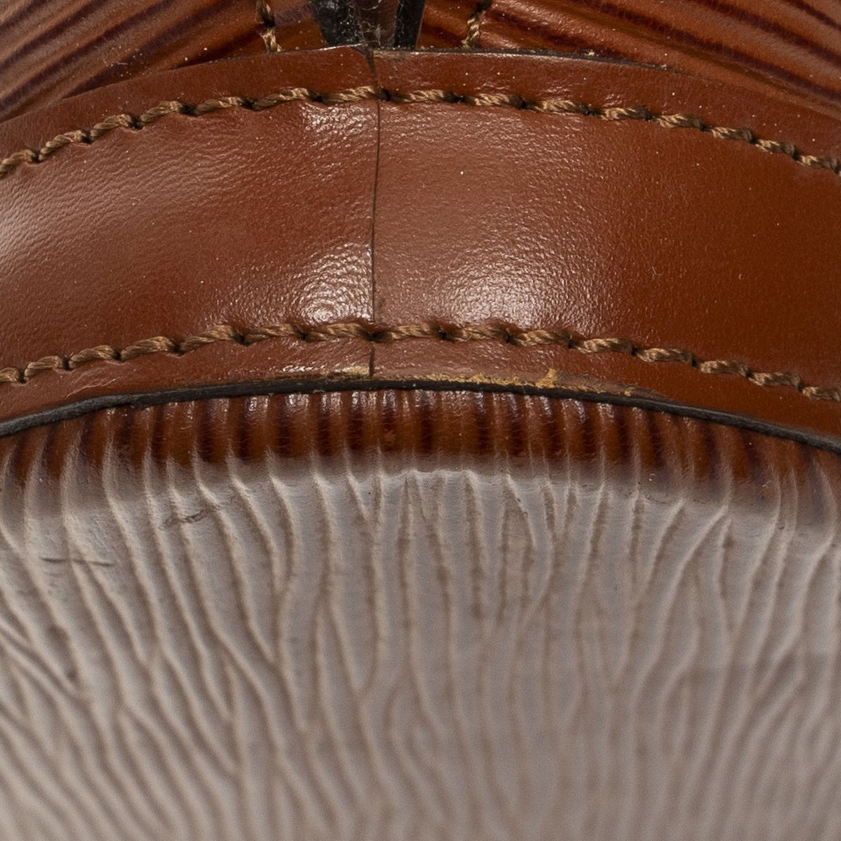 Louis Vuitton Saint Jacques Tan Epi Handbag — view 8